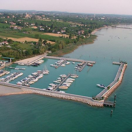 La Maison Du Port Hotel Lazise Exterior foto